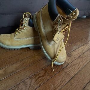 🥾 Timberland Boots (MEN)